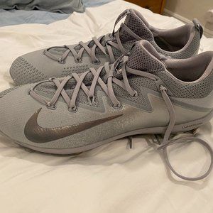 Nike Lunar Vapor Ultrafly Elite Gray Baseball Cleats 852686-001 Mens Sz 13 NWOT